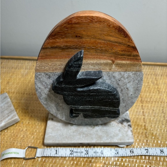 Marble & wood rabbit MCM book ends in new condition! - Picture 7 of 8